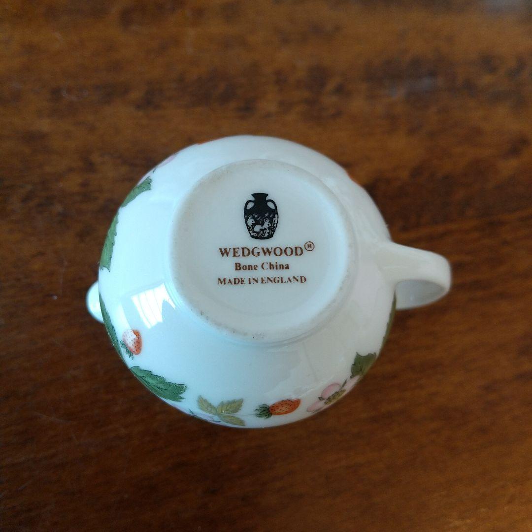 【箱入り新品】ウェッジウッド ワイルドストロベリー ミニチュアティーセット