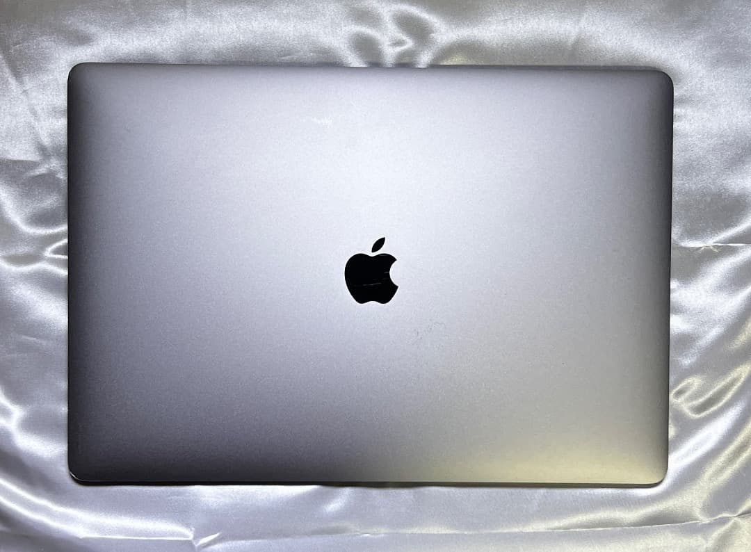 MacBook Pro /15-inch【CS6 Office Windows】