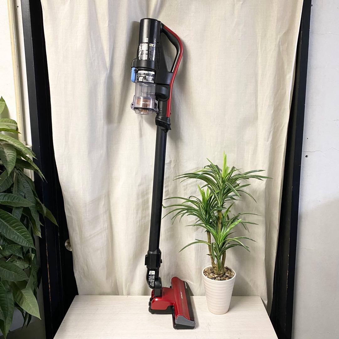 とっても軽くて使いやすい♪充電式スティックサイクロンクリーナー