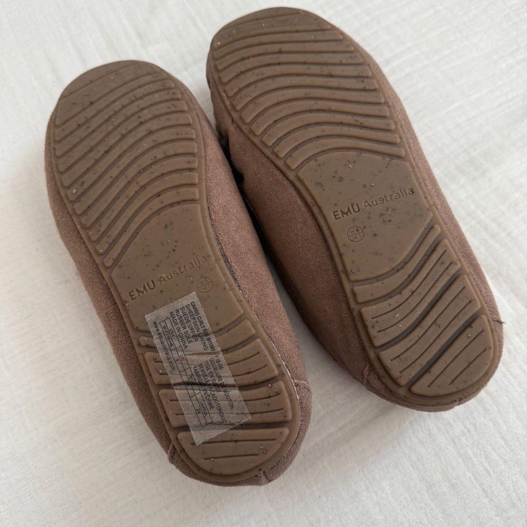 未使用 EMU シープスキンケアンズ カーリーファー ムートン モカシン