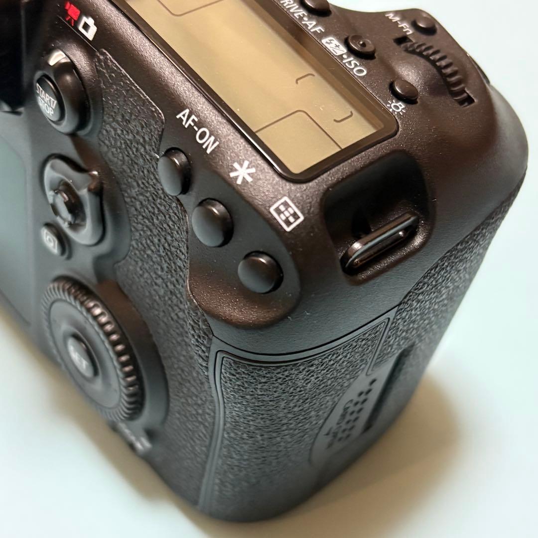 Caon EOS 7D mark II 完品