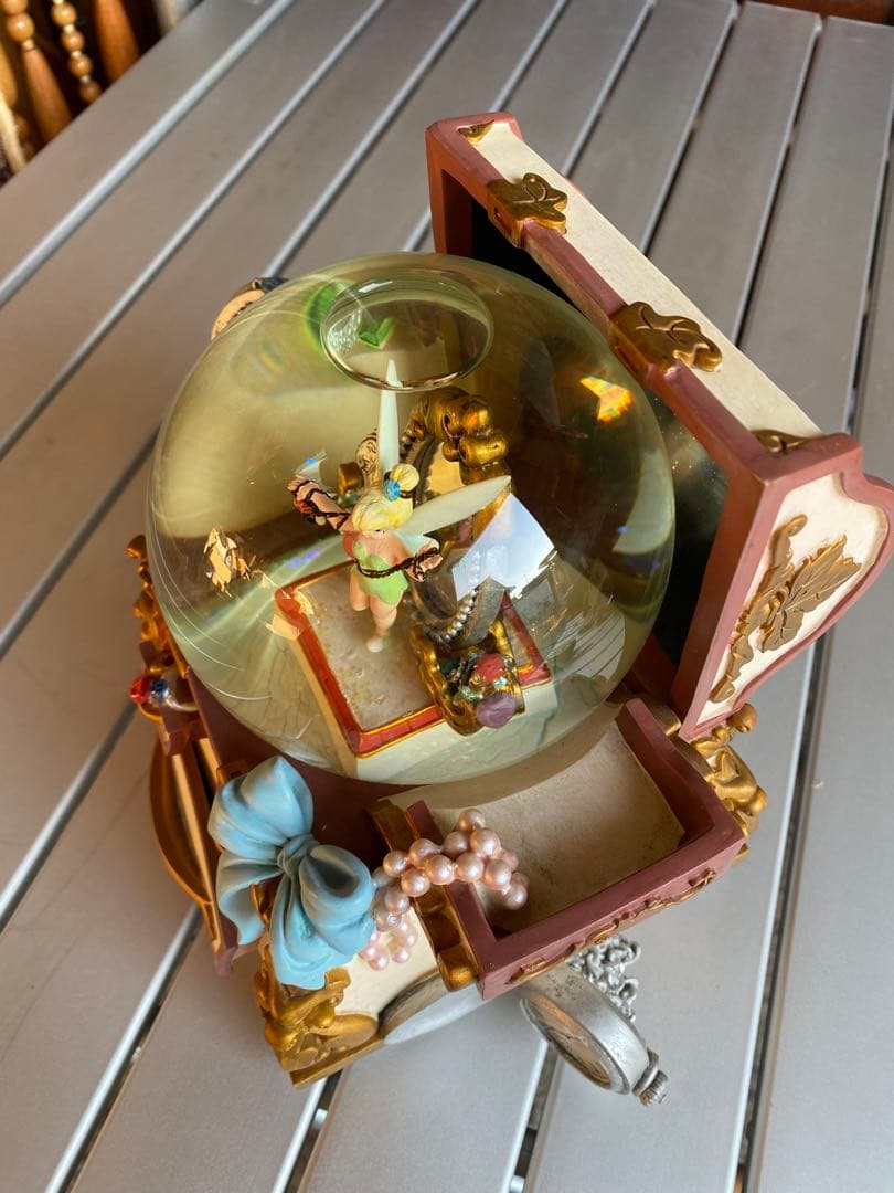 ティンカーベル　スノードーム型オルゴール　ディズニー　オルゴール　スノードーム