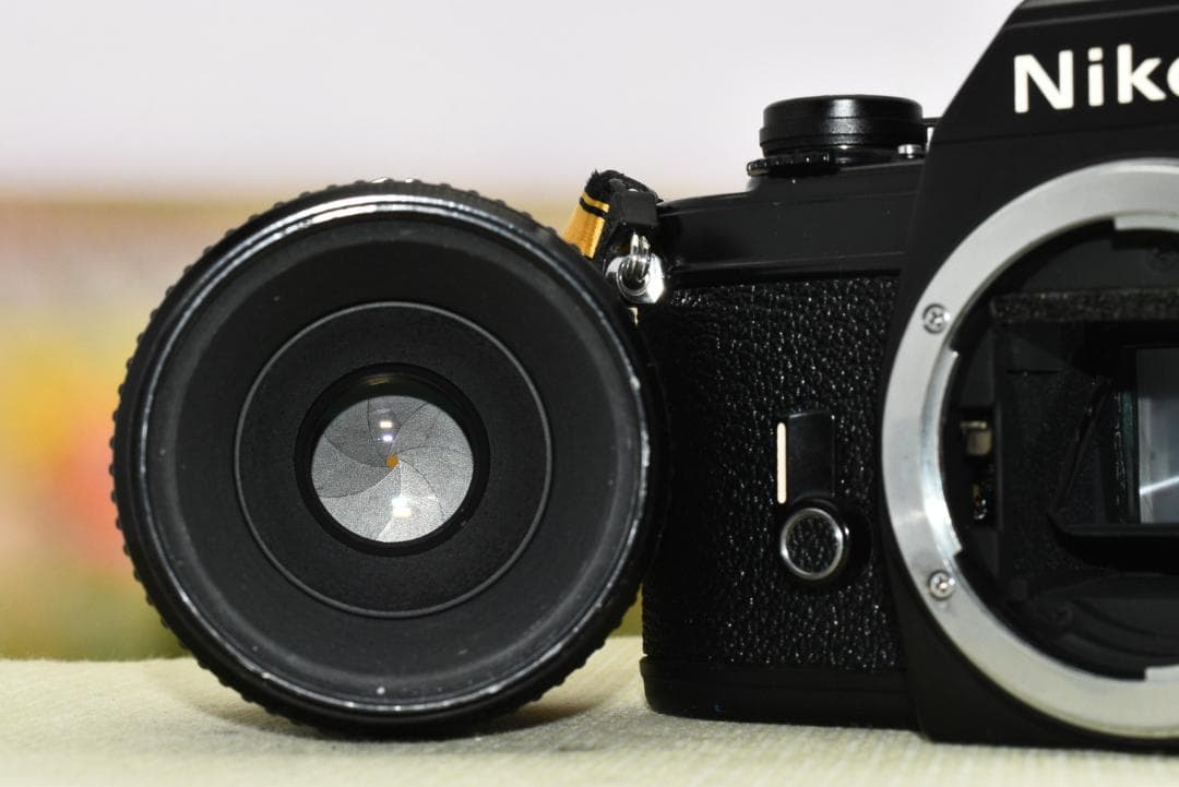 【整備済】 Nikon EM + Micro-NIKKOR 55mm F2.8