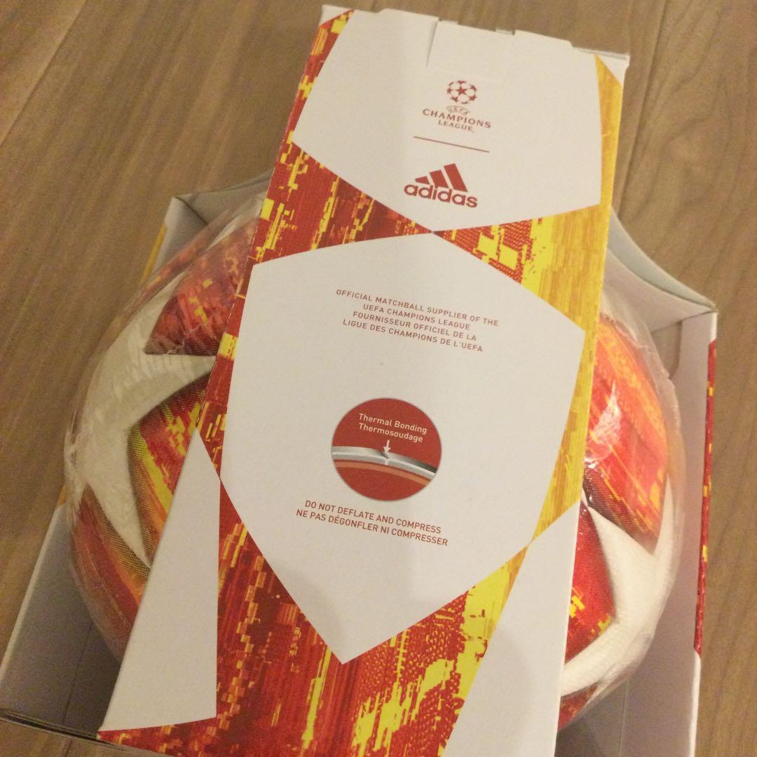 アディダス　フィナーレ 公式球　チャンピオンズリーグ　新品
