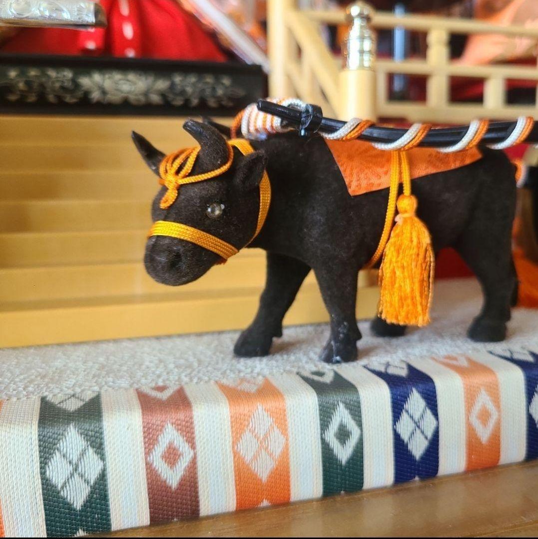 【特選】雛人形　雛飾り　親王飾　彫刻　日本人形　オルゴール付き　ケース入り