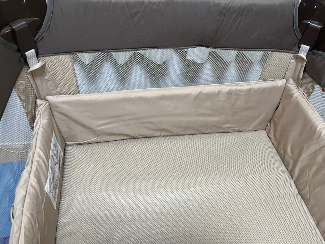 【美品】Aprica ココネルエアー ベビーベッド