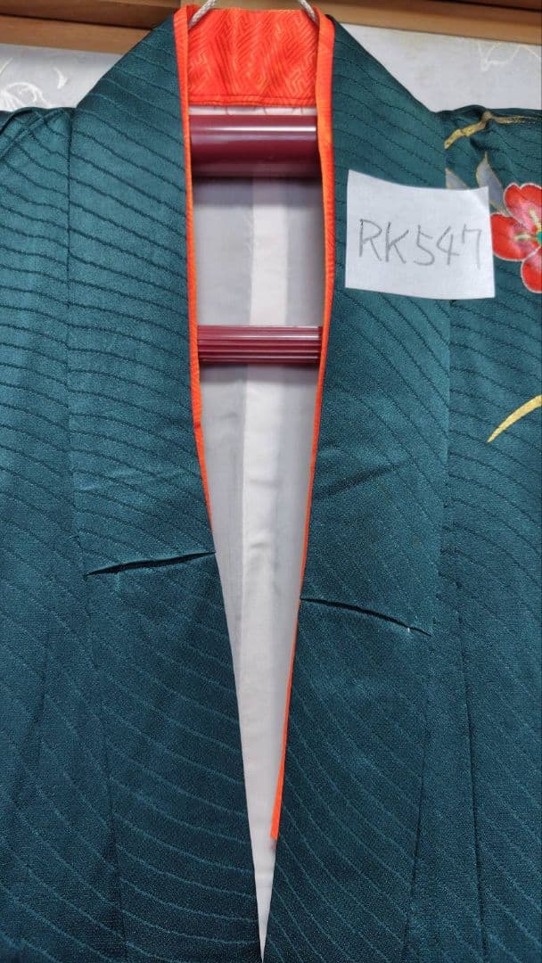 RK547子供着物重ね襟付き綺麗美品着丈131センチ裄丈54センチ7歳前後用正絹