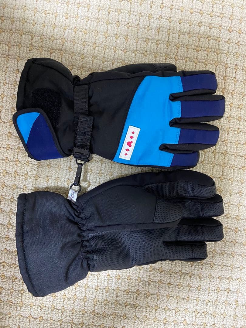 子供用ディズニースキーウェア 上下セット(グロブ・靴下・ゴーグル付)