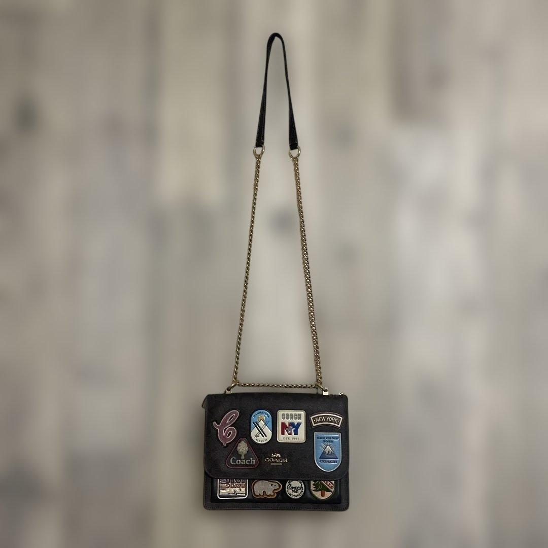 【当日・匿名発送】COACH パッチ付きショルダーバッグ 茶色