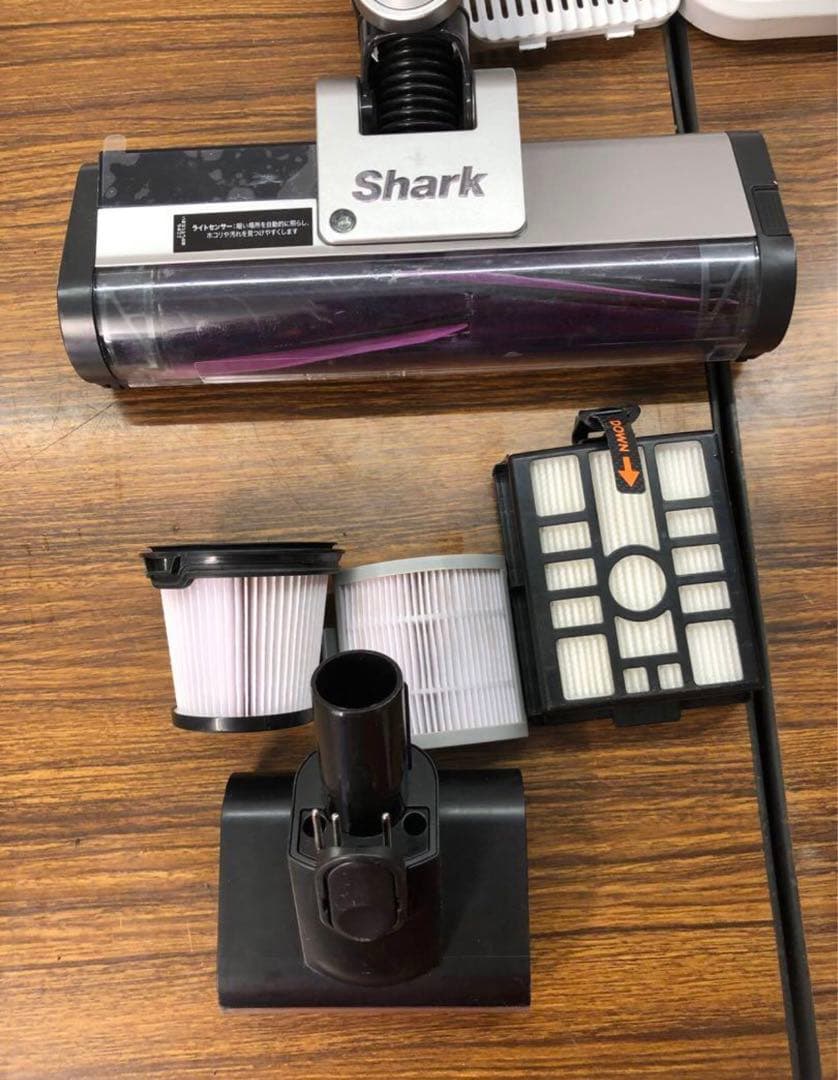 Shark 掃除機　CLEAN SENSE IQ IW3241JSL 送料無料