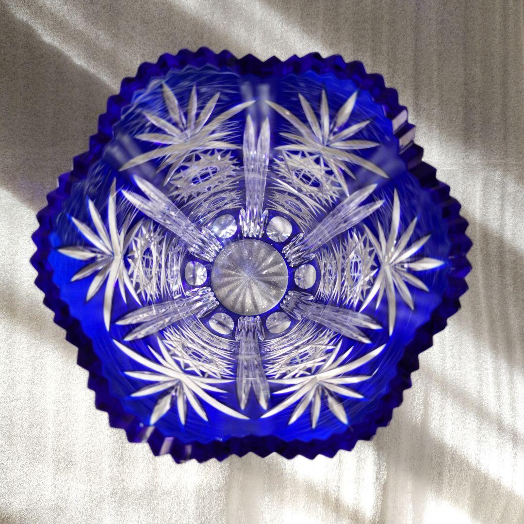 色被花瓶　切子　フラワーベース