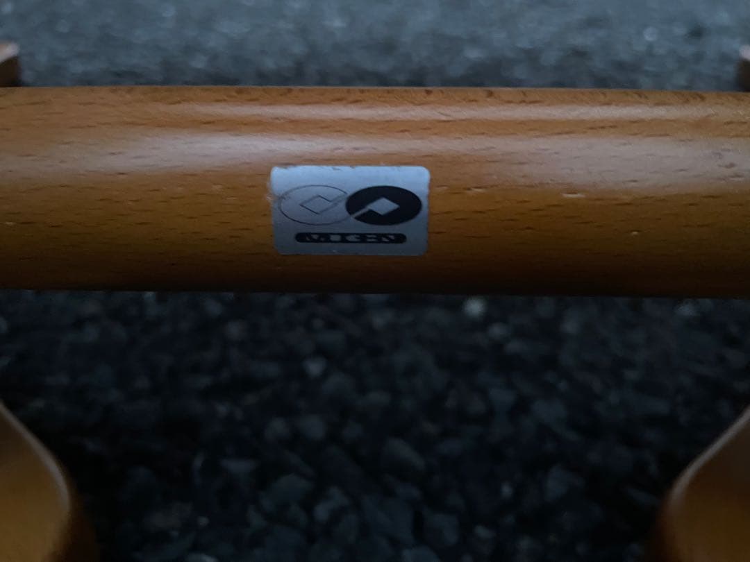 【無限工房 】かに座椅子 ローチェア 腰痛対策 座椅子 肘掛け 和室 メッシュ