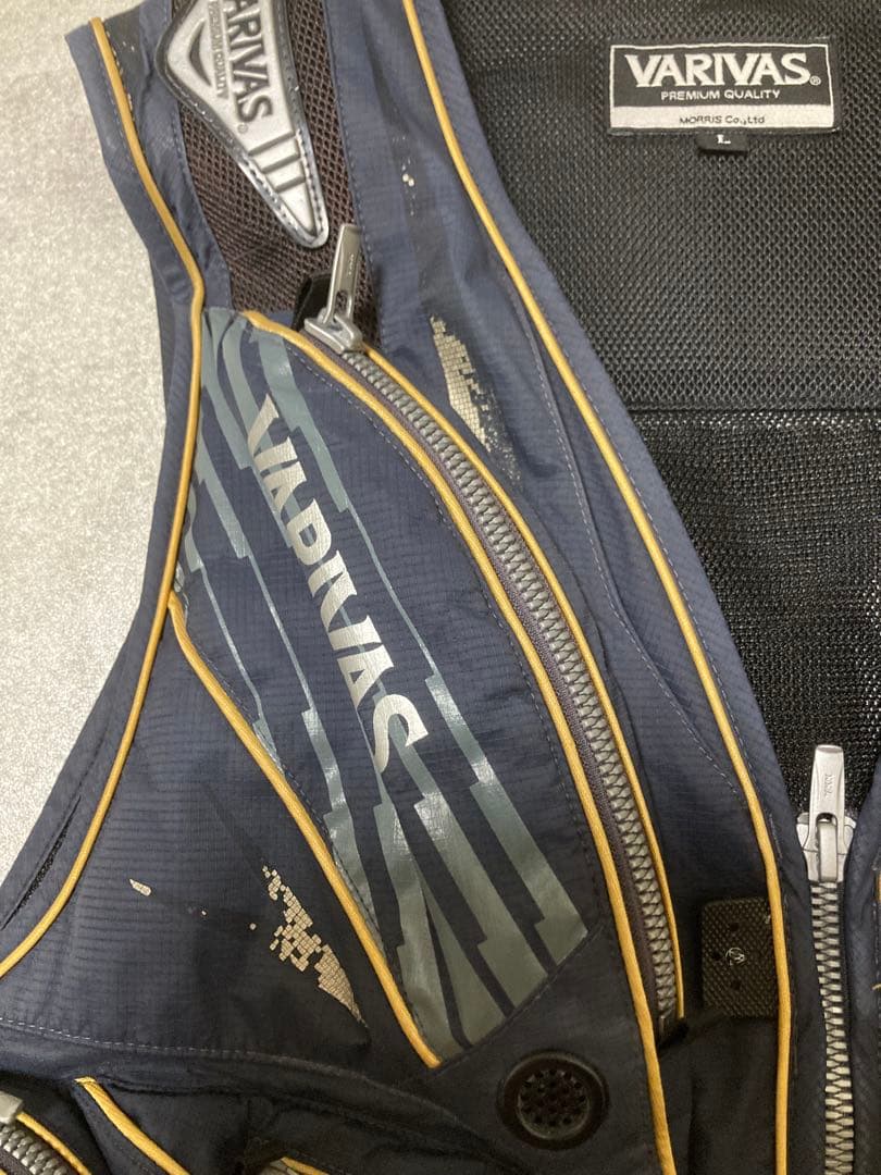 VARIVAS DRY ARMOUR 鮎ベスト