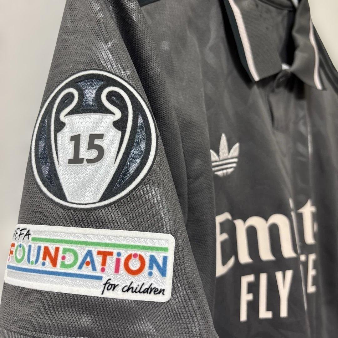 モドリッチ ユニフォーム レアル・マドリード