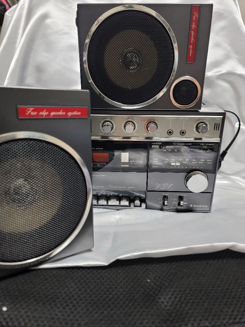 SANYO VS1 ラジカセ 動作確認済み レトロ 小道具