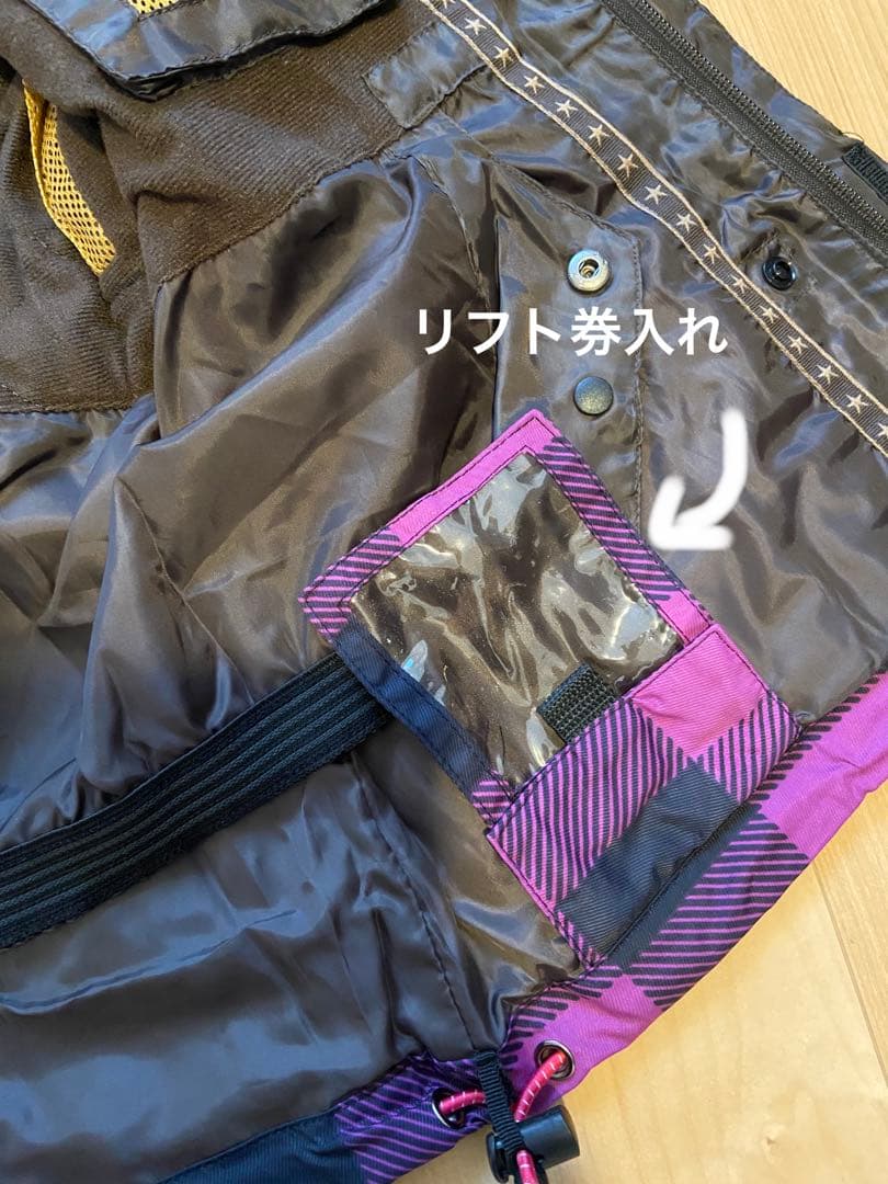 スノボード/スキーウェア/雪かきにも（上）