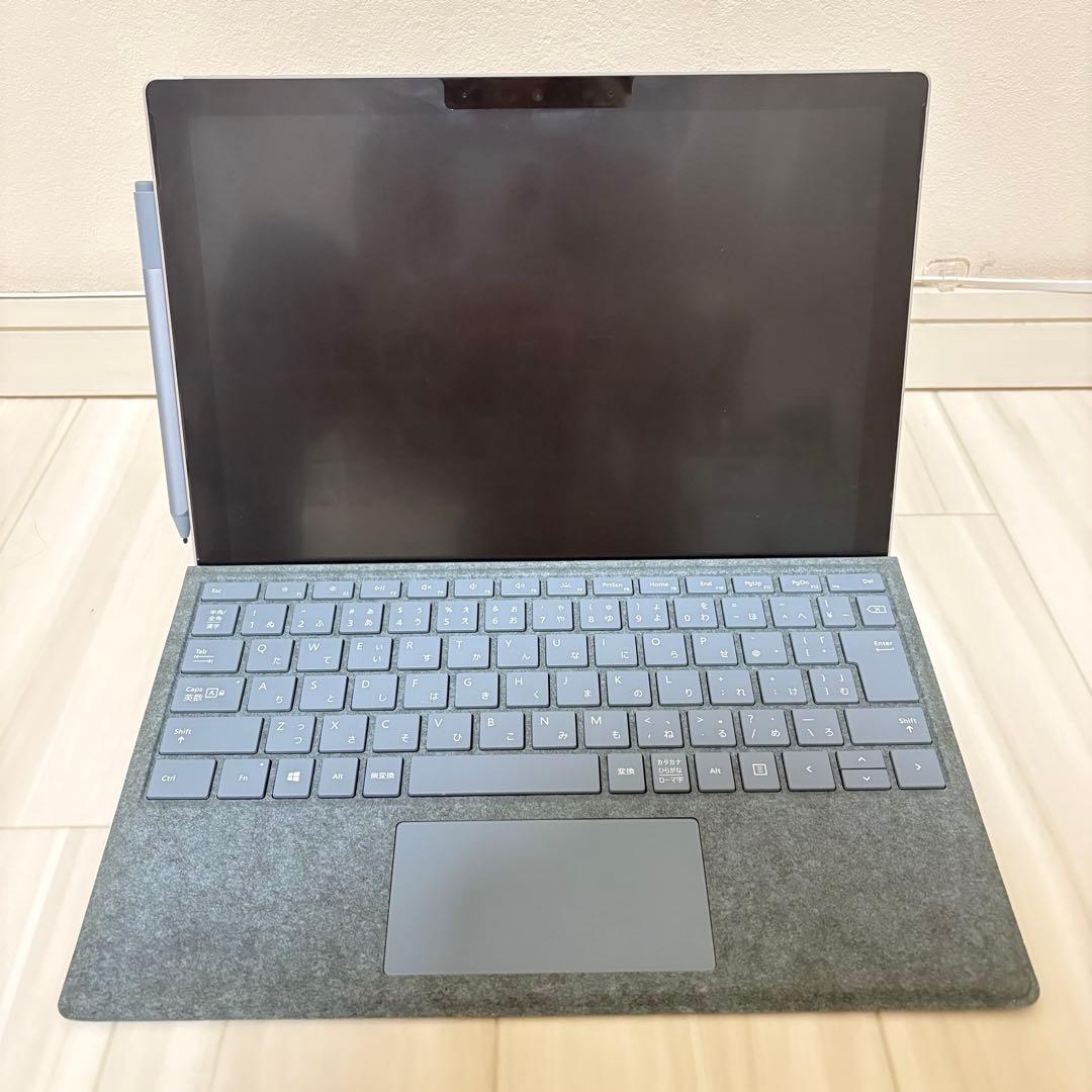 《Surface Pro 7》Core i7／メモリ16GB／SSD256GB