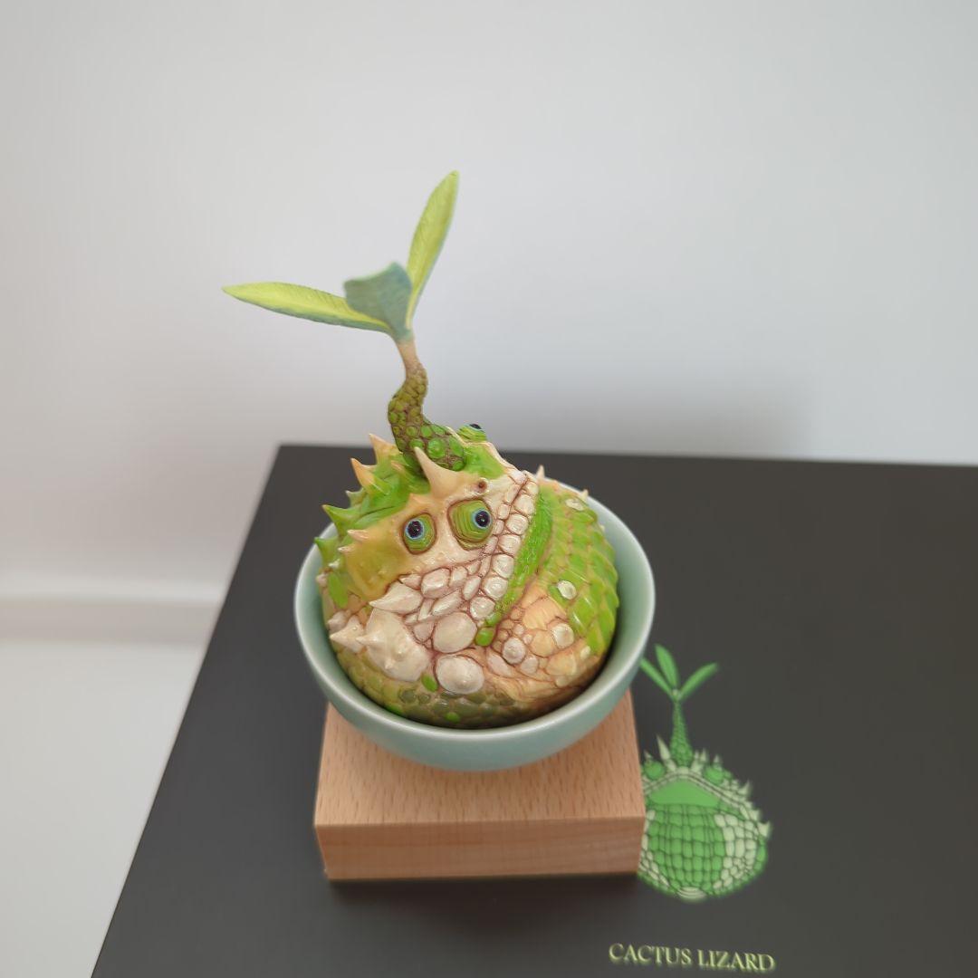 観葉植物　コーデックス　グラキリス　アガベ　オベサ　爬虫類フィギュア