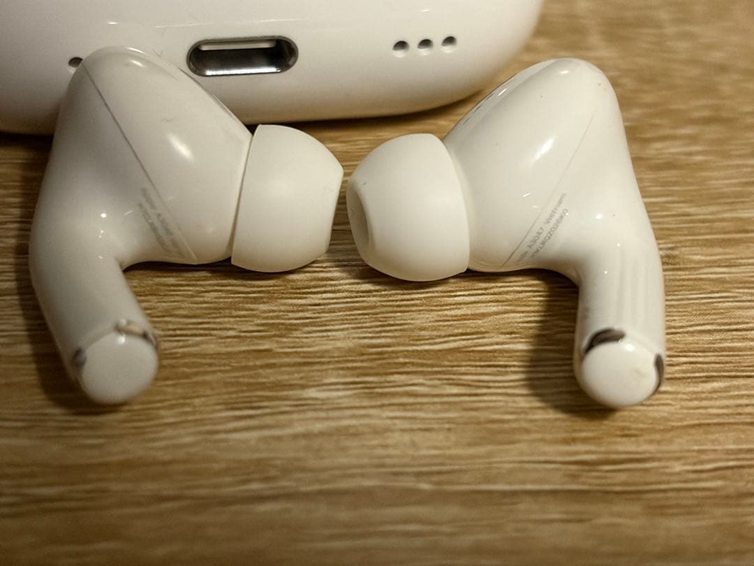 【美品】AirPods Pro 第2世代　MTJV3J/A