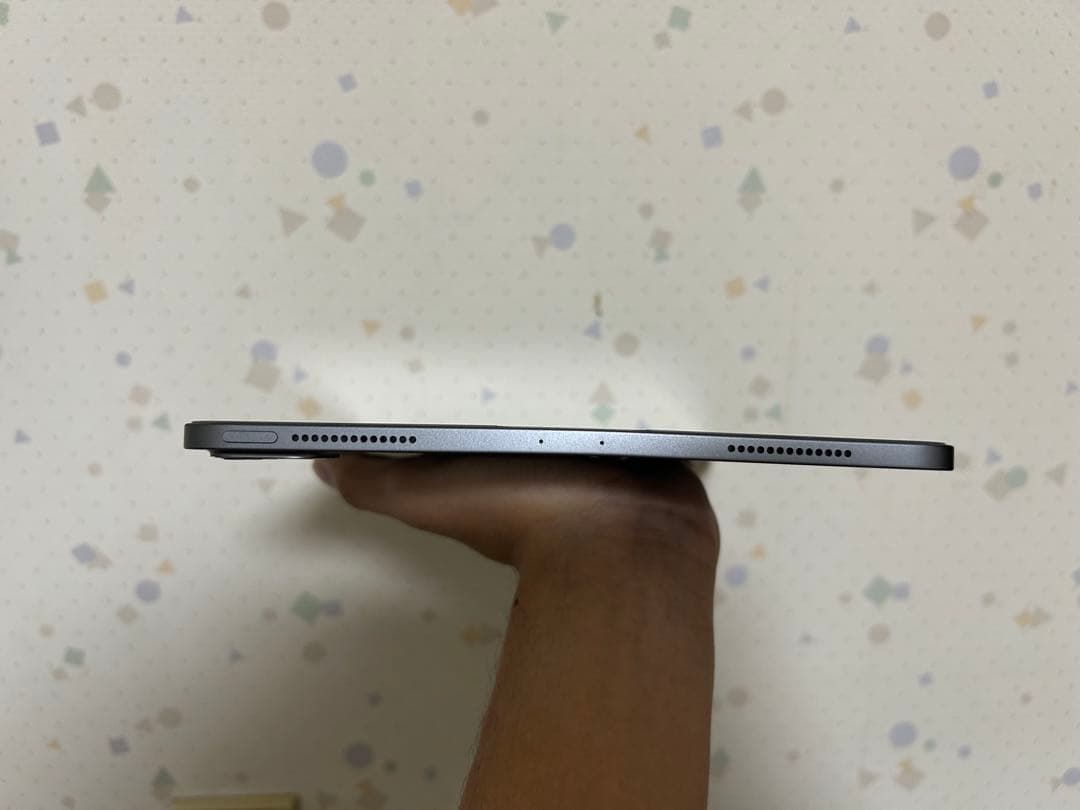 Apple iPad pro 第二世代11インチ スペースグレー　128gb
