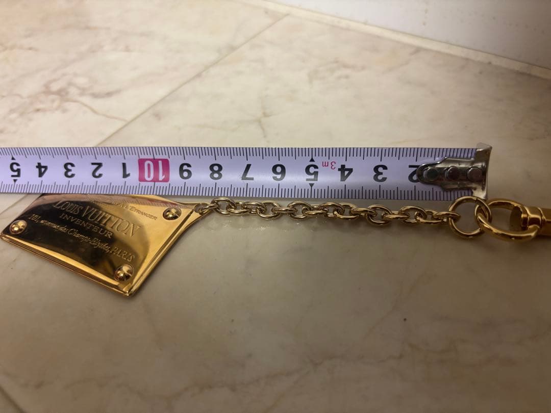 ヴィトン　ポルトクレ　アバントゥール　キーホルダー　ゴールド