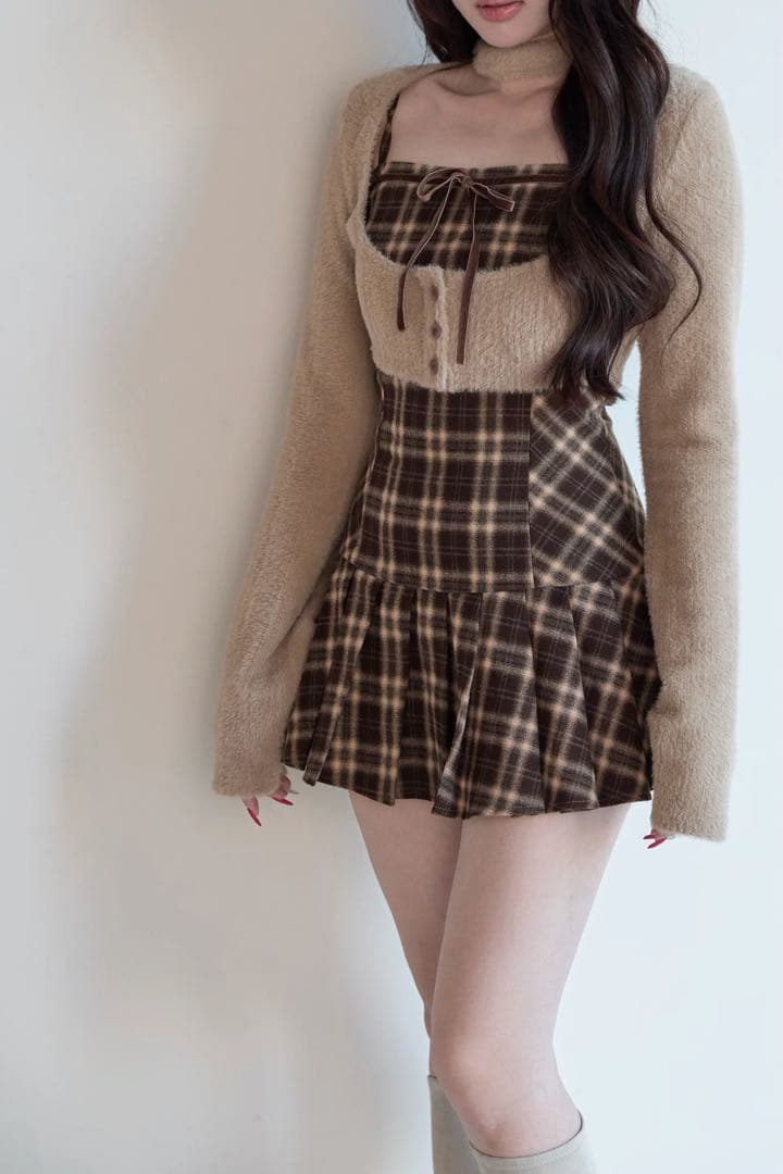 Bunnylis ファーボレロ×チェックミニワンピ