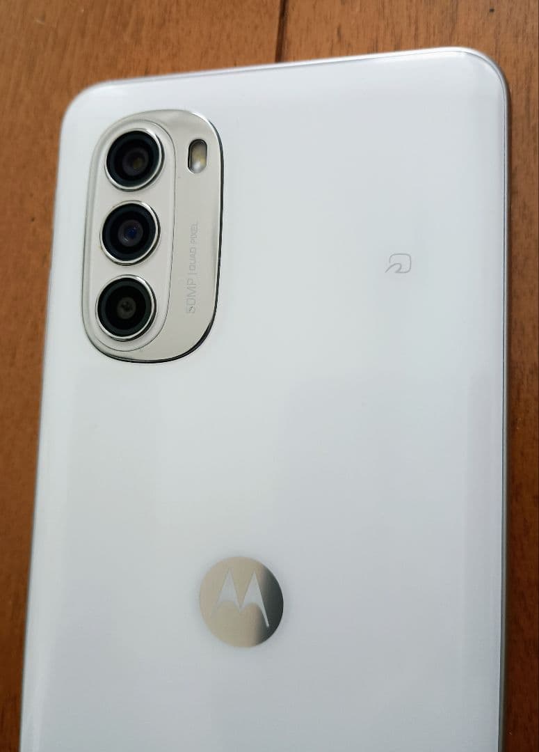 美品 Moto g52j 5G パールホワイト+Apple充電器+ケーブル