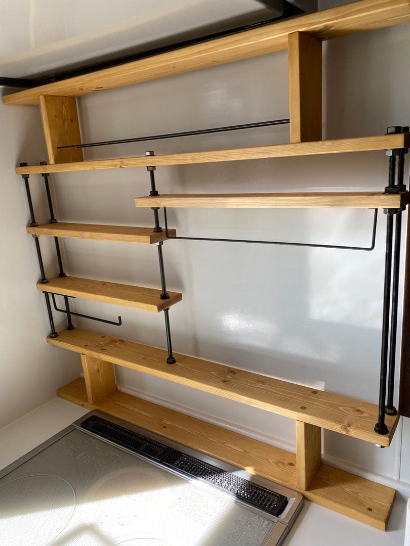 地震でもない突っ張れるキッチンラックCentral☆☆窓枠インテリア☆