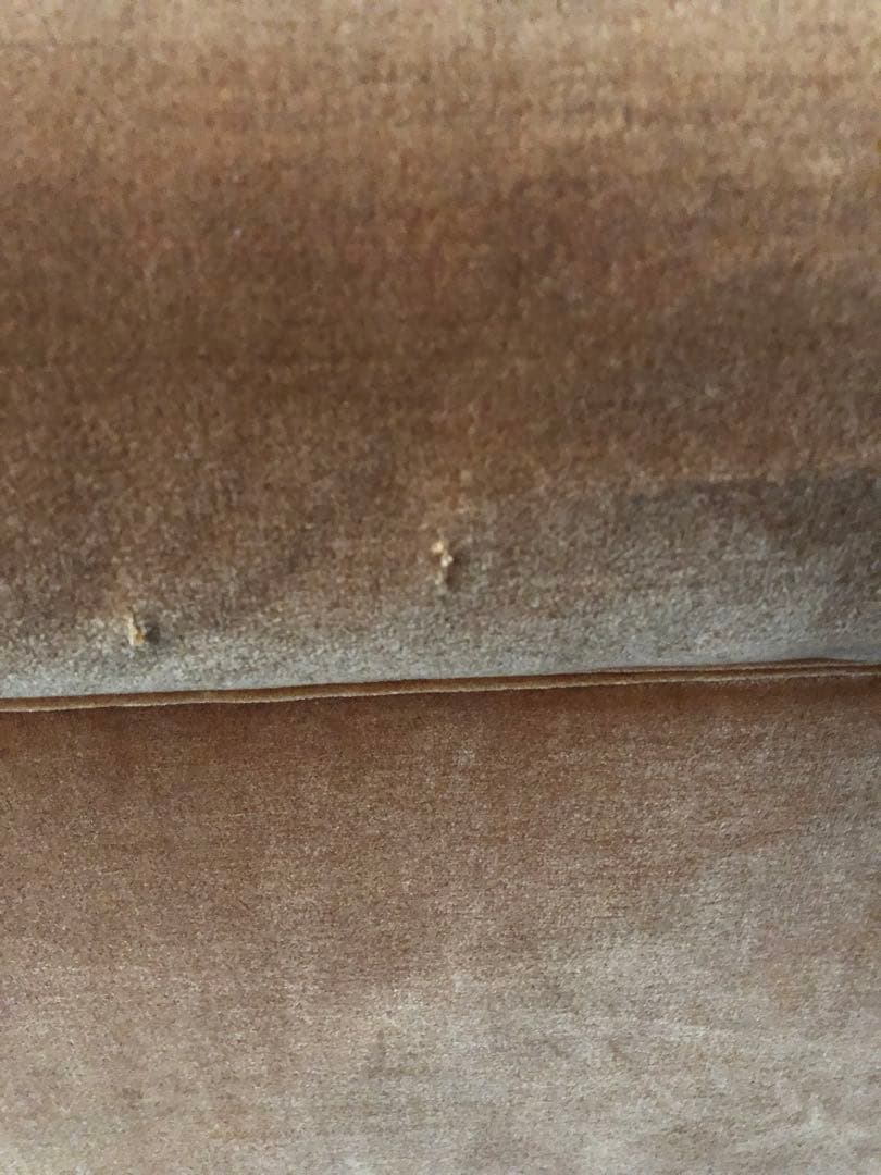 右肘付きソファ