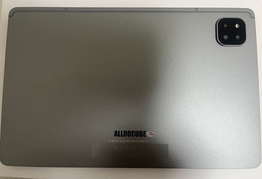 【美品】 ALLDOCUBE iPlay60 タブレット 11インチ