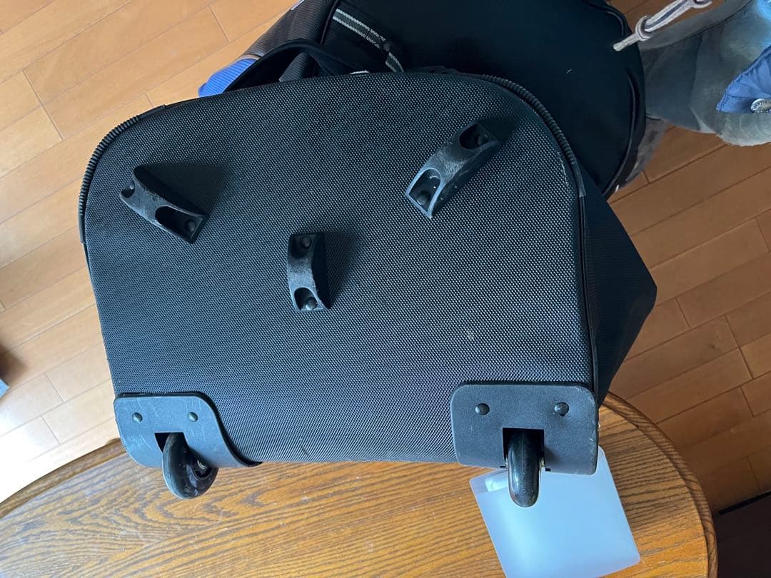 Mizuno キャディバッグトラベルケース黒/青 ホイール付き