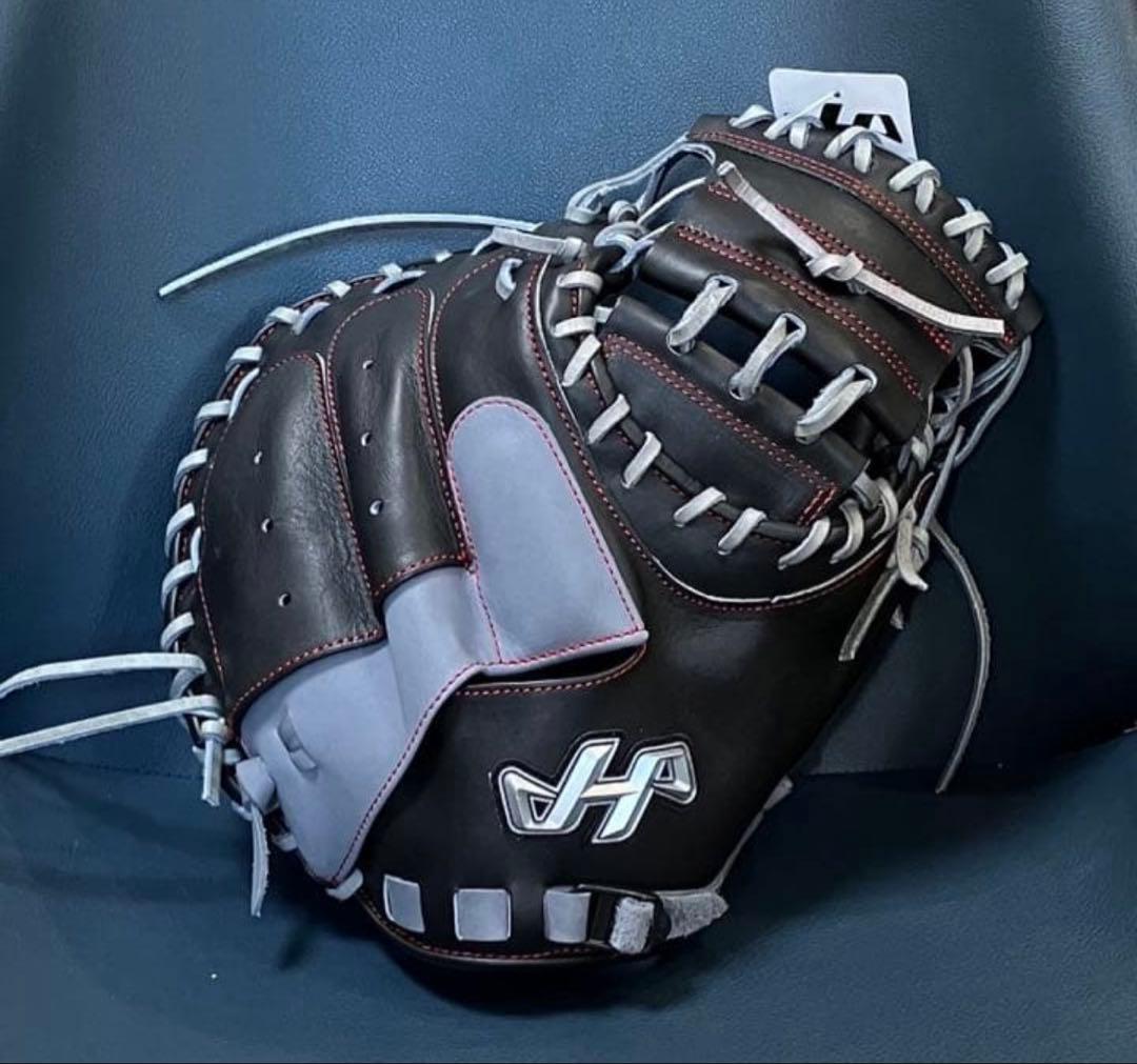 【匿名配送】ハタケヤマ　キャッチャーミット　2022年展示会限定　定番M08型