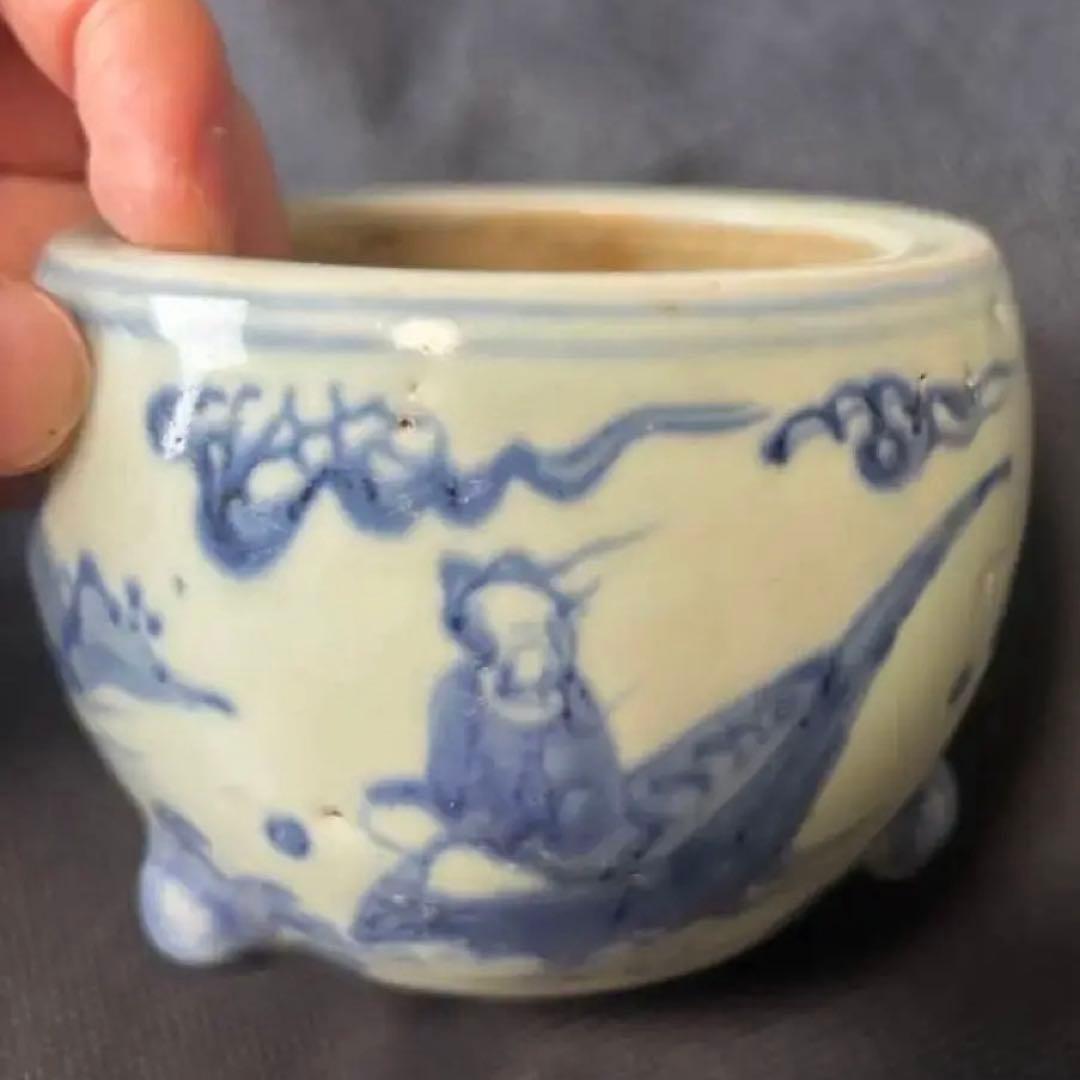 中国古美術品　明の時代 染付 青花　仙人神獣文　香炉10✖️8cm