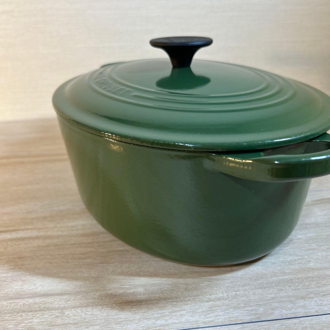 ルクルーゼ　ココットオーバル　27cm モスグリーン　グリーン　両手鍋　鍋