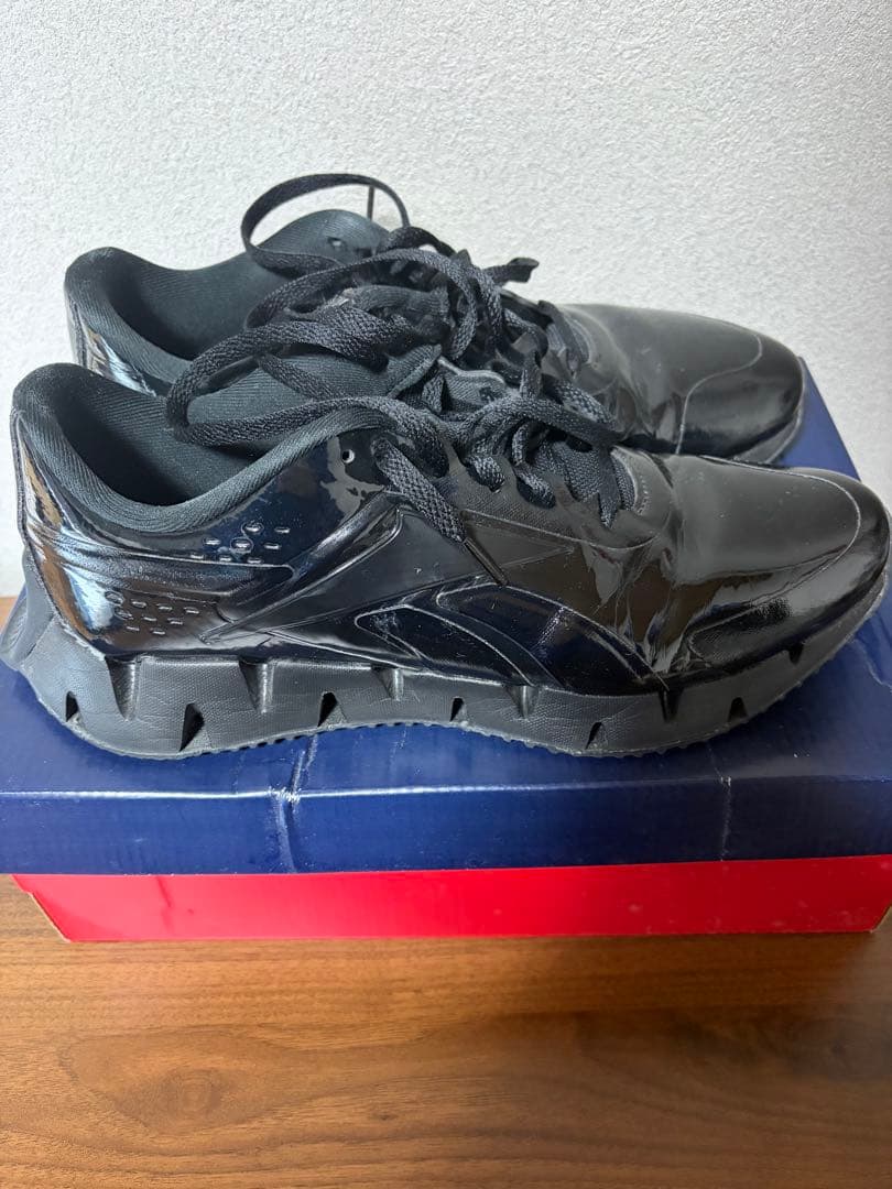 シューズ(男性用) Reebok ZIG DYNAMI 2PATENT
