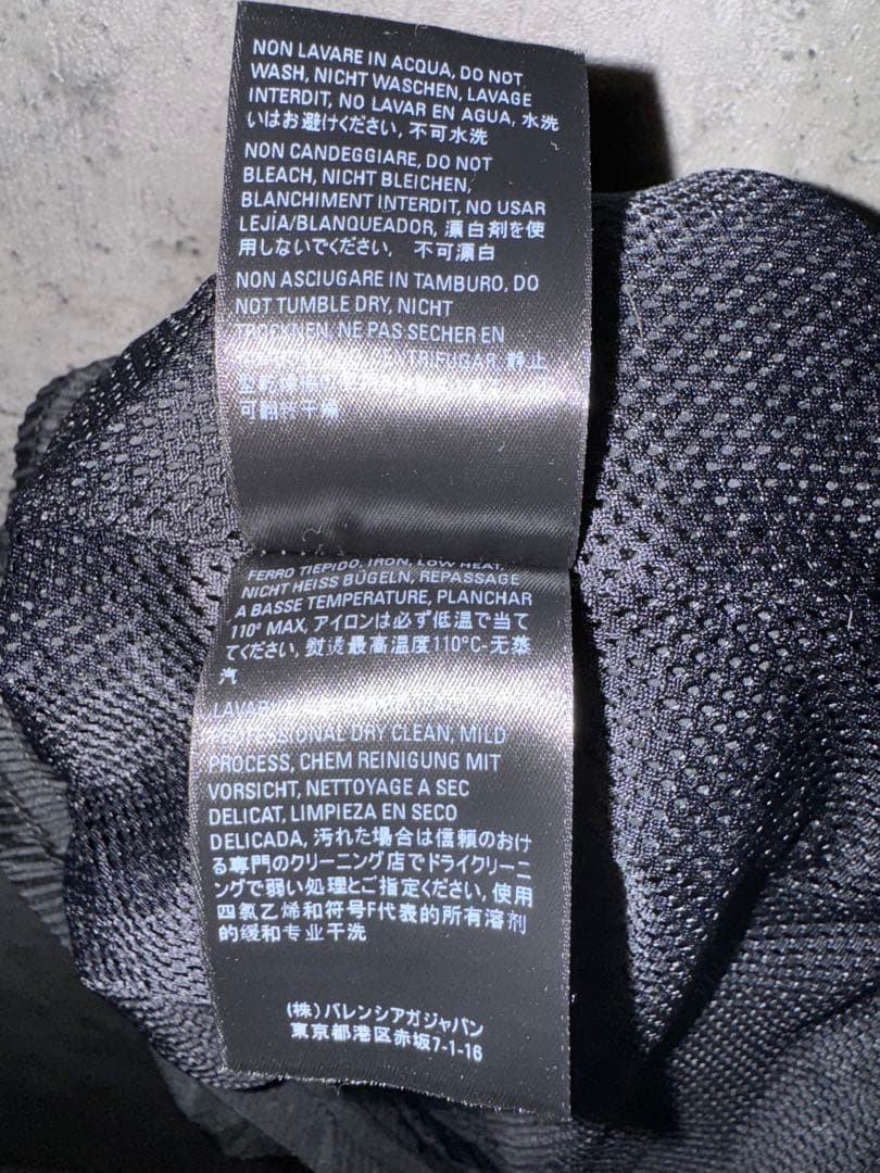 BALENCIAGA ショートパンツ