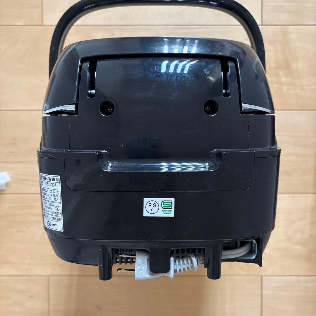 動作確認済　象印　炊飯器　５.５合炊き　NW-JW10　極め炊き　圧力IH炊飯