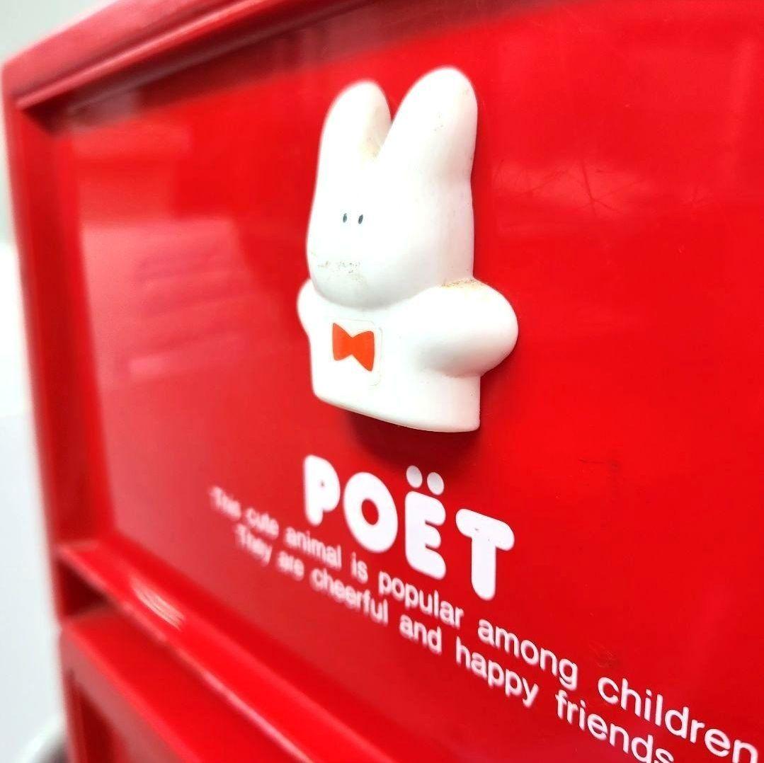 POËT 赤いウサギデザイン 衣類収納ケース 昭和ファンシー POET