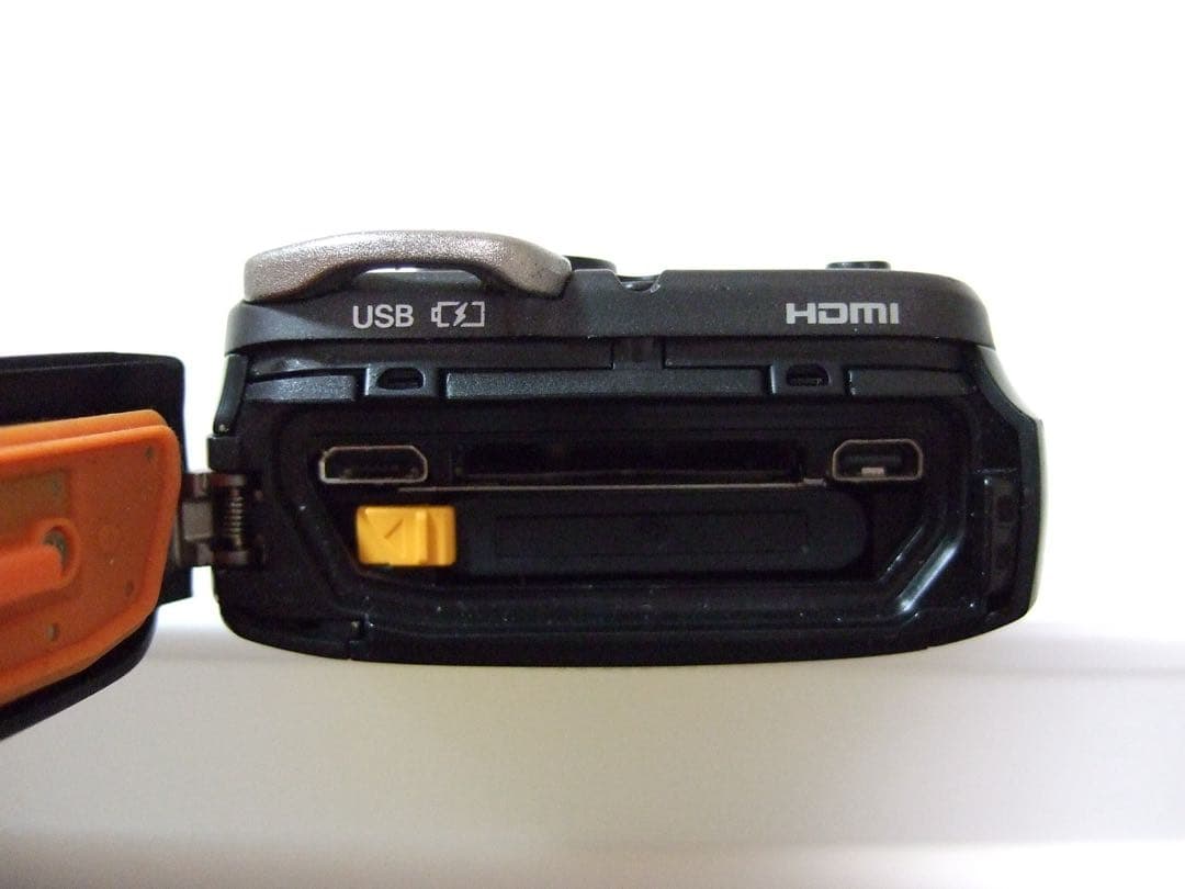 (良品)フジフイルム FinePix XP90 イエロー /オールドコンデジ