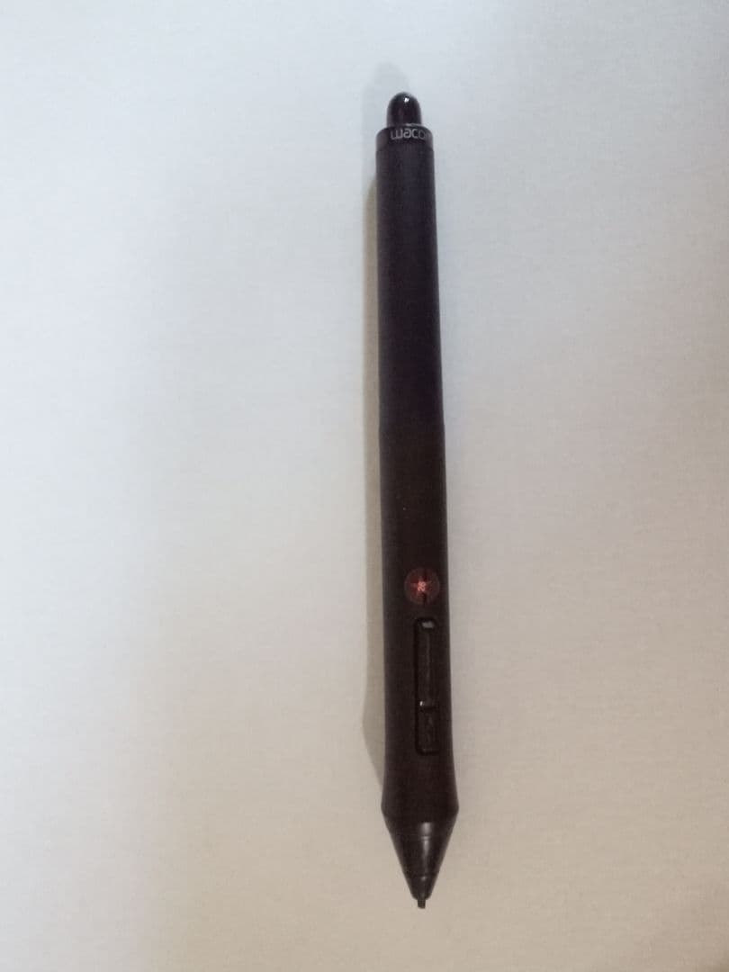 Wacom Intuos Pro Medium (PTH-651) タブレット