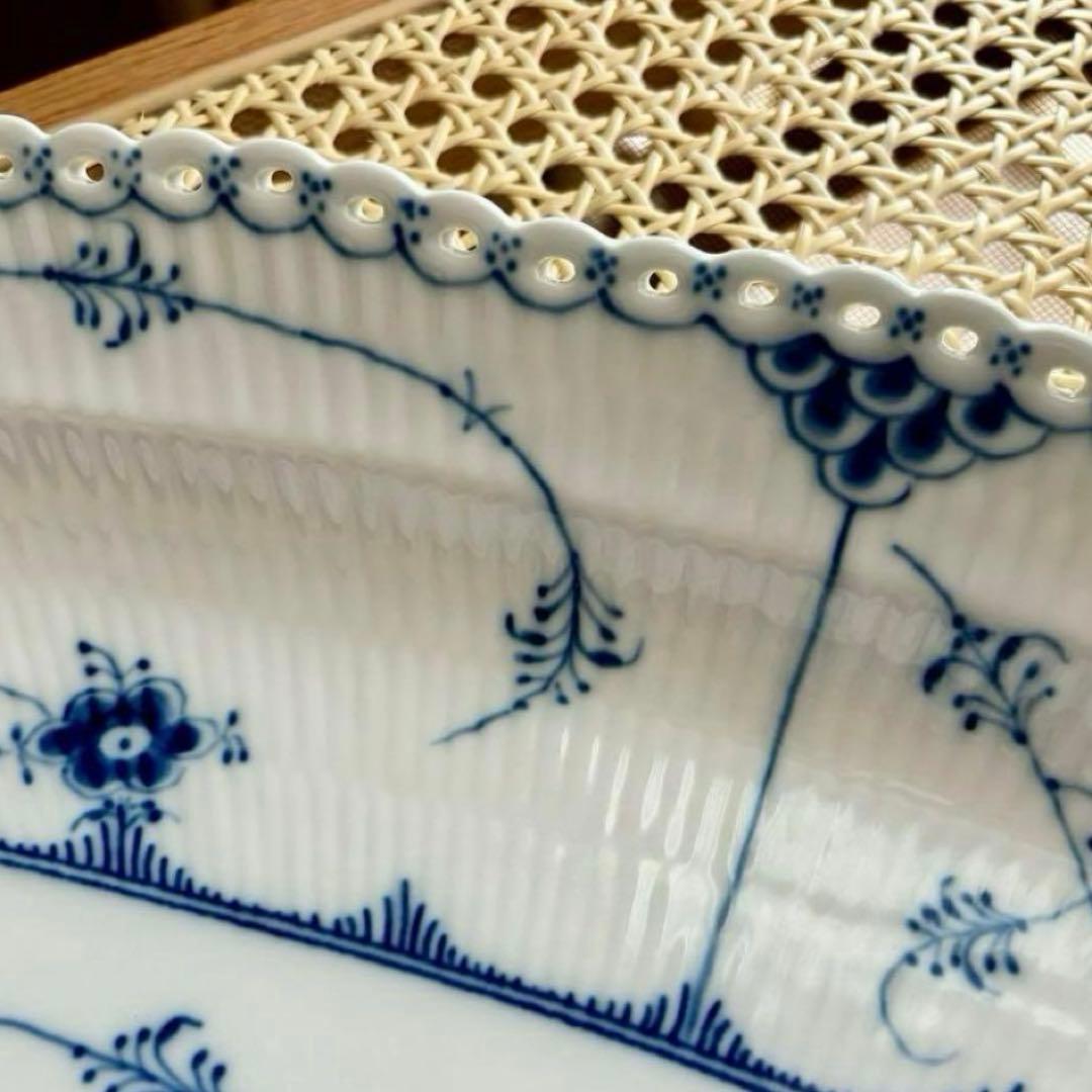 （希少品）ロイヤルコペンハーゲン　フィッシュ プレート（長皿）