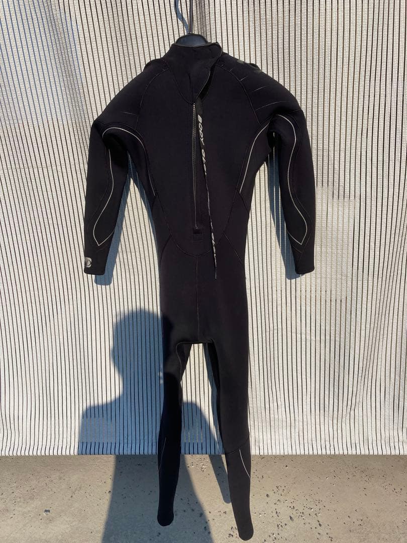 ボディグローブ　ウェットスーツ　フルスーツ　Lサイズ