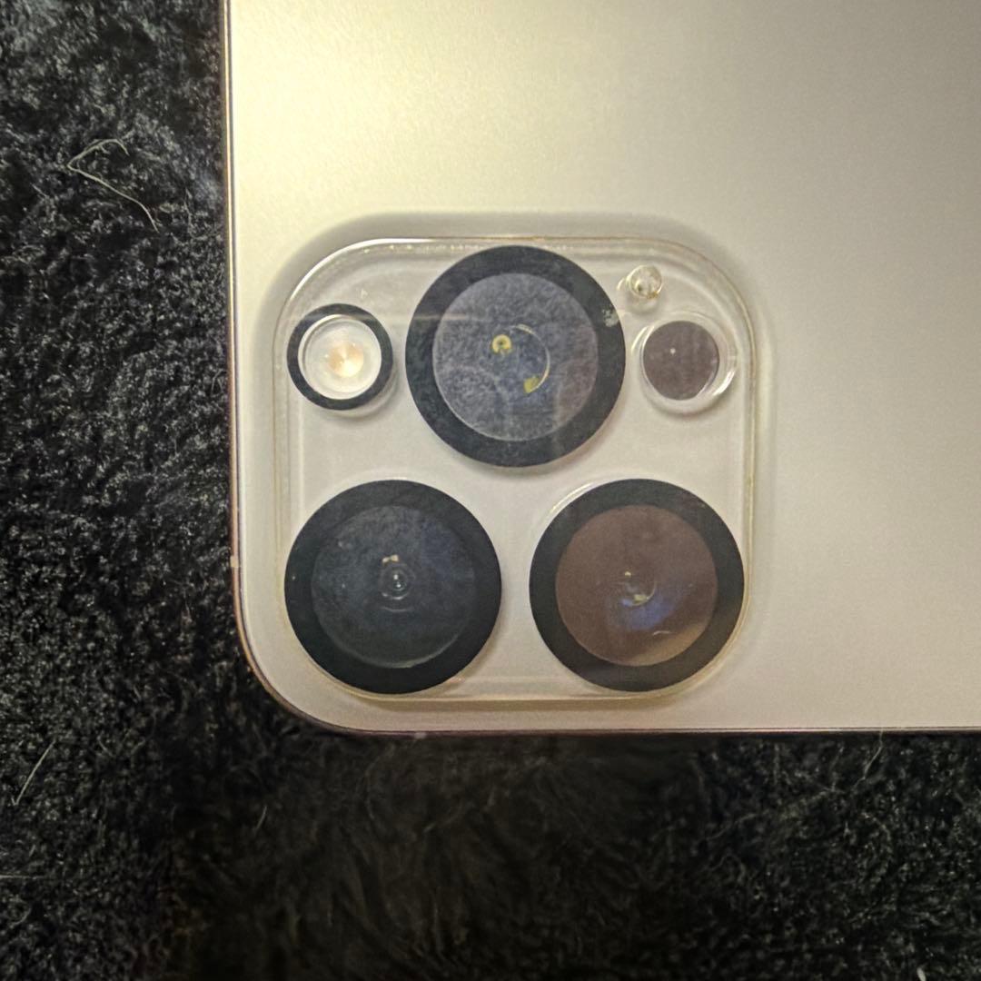 iPhone15ProMax ナチュラルチタニウム256GB 98%