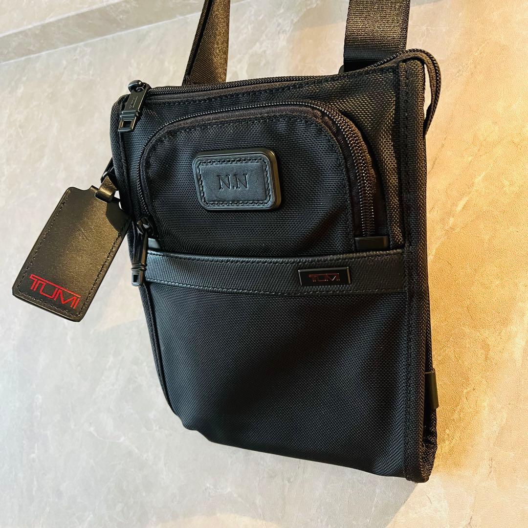 トゥミ TUMI ショルダーバック 品番022110D2 96913 1041