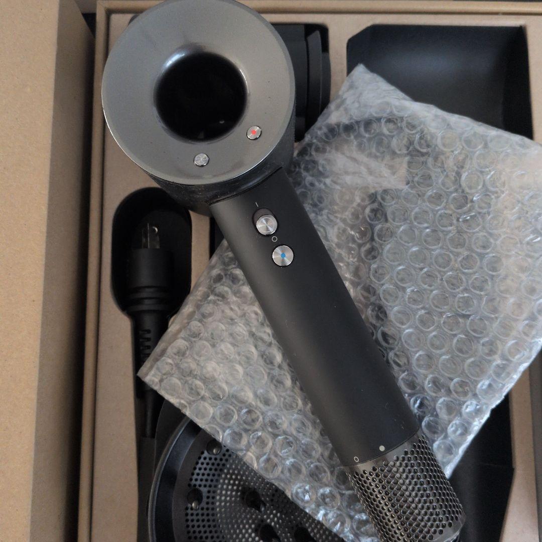 ダイソン　Dyson ドライヤー 黒　アタッチメント付き