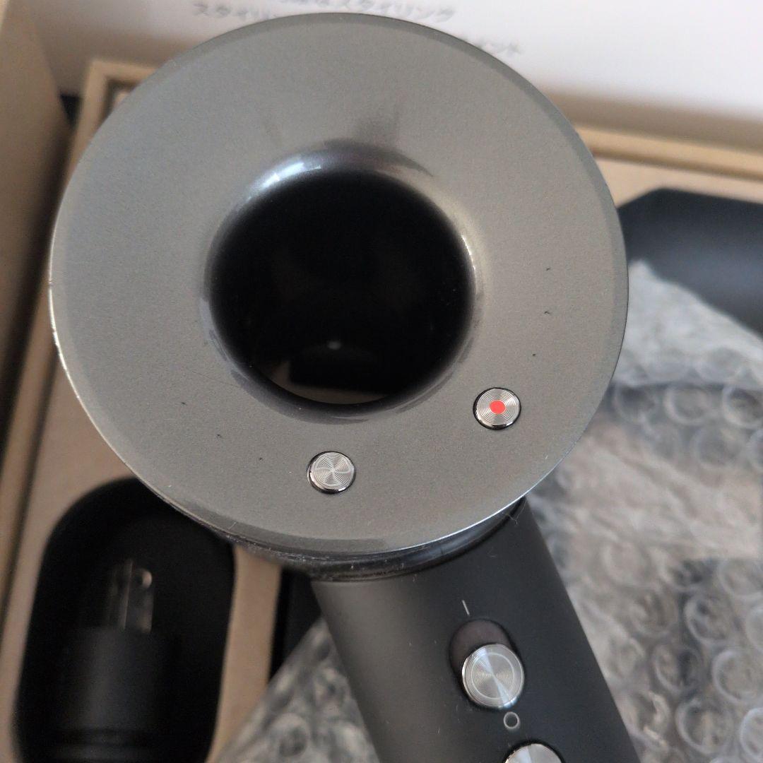 ダイソン　Dyson ドライヤー 黒　アタッチメント付き