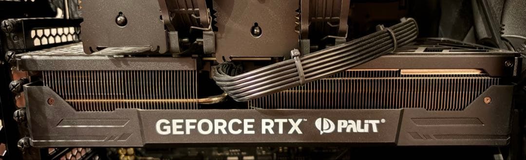 グラフィックボード・グラボ・ビデオカード Nvidia GeForce RTX 4070 Super (Palit)