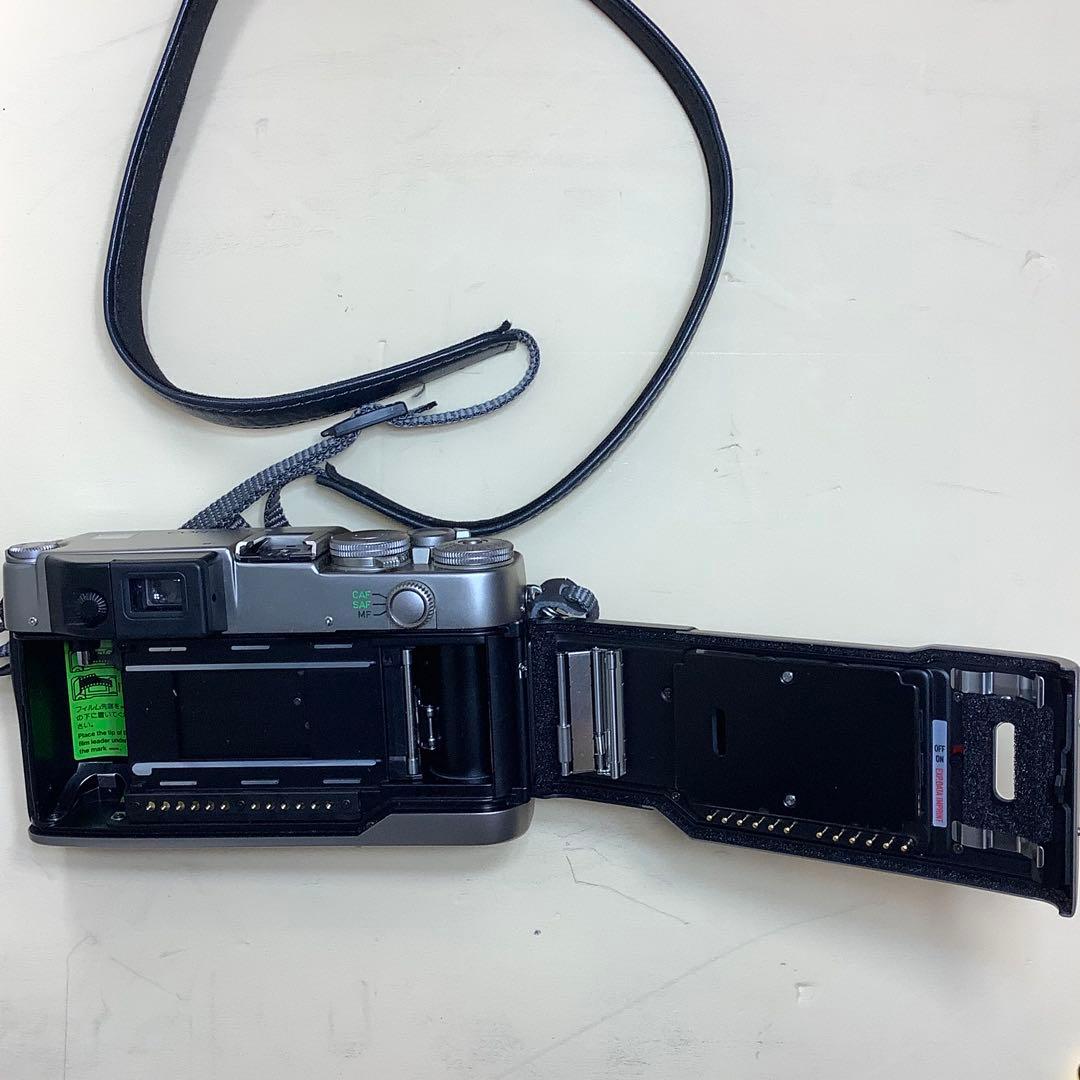 CONTAX G2-D 〈データバックGD-2装備〉未使用に近い。レンズ3本