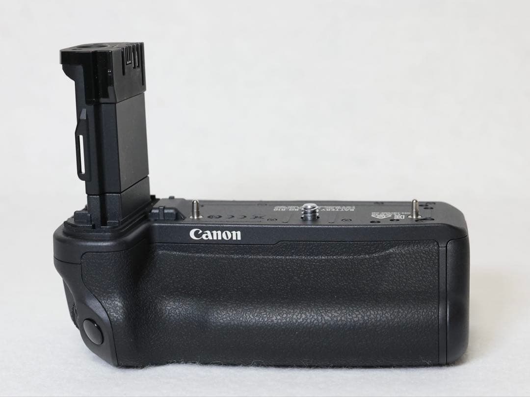 美品❗️Canon EOS R5 本体　アクセサリー付属レリーズ回数3000以下❗️