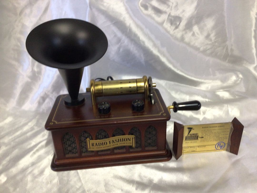 クラリオン HR-2000A 蓄音機型ラジオ 希少品 限定 アンティーク 箱付